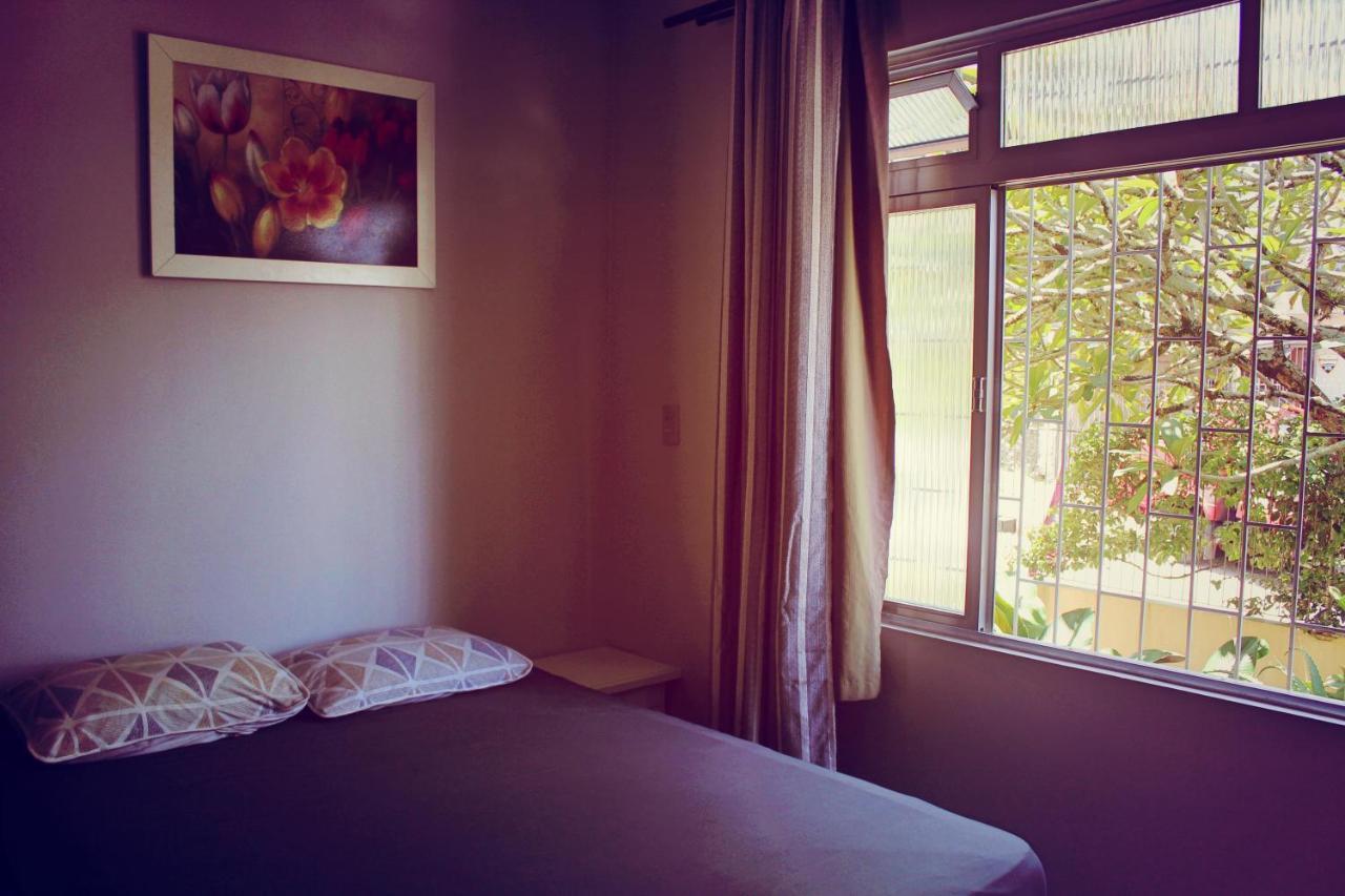 Hostel Nossa Casa Флорианополис Экстерьер фото